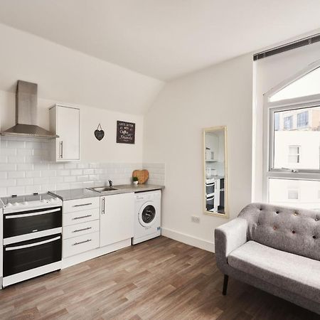 Apartmán Modern Central Studio And One Bed Flats Close To The Beach Bournemouth Exteriér fotografie