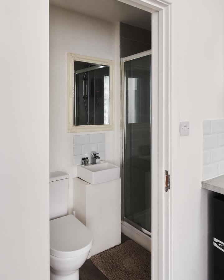 Apartmán Modern Central Studio And One Bed Flats Close To The Beach Bournemouth Exteriér fotografie