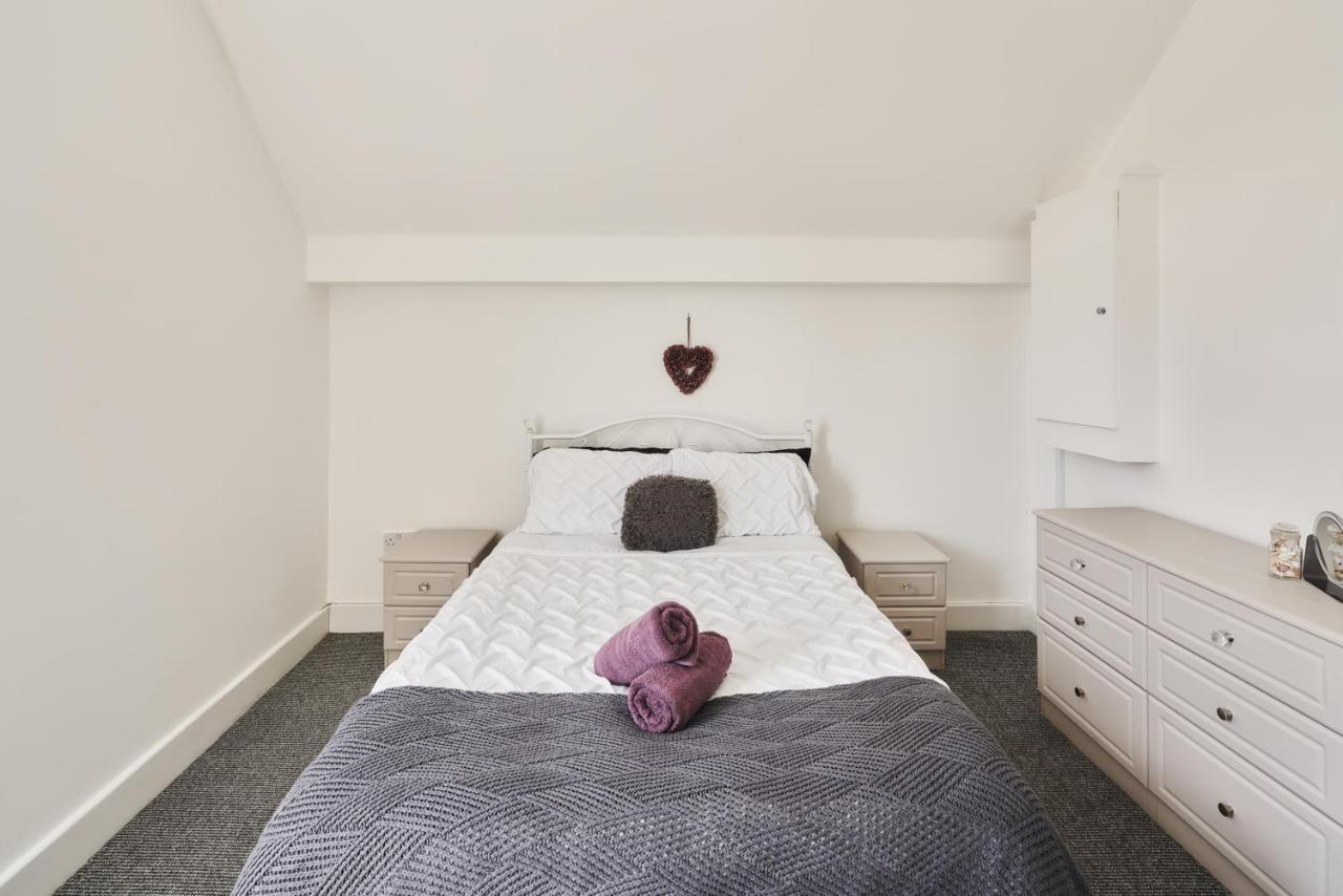 Apartmán Modern Central Studio And One Bed Flats Close To The Beach Bournemouth Exteriér fotografie