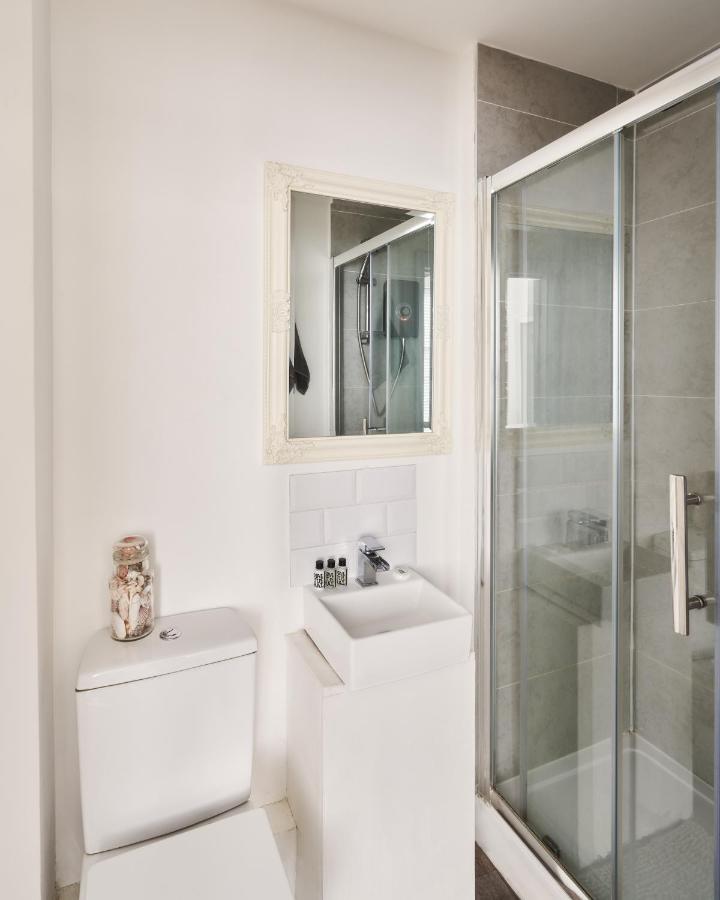 Apartmán Modern Central Studio And One Bed Flats Close To The Beach Bournemouth Exteriér fotografie
